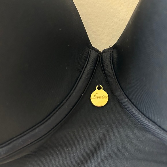 Leonisa Black Smoothing Coverage Underwire Bra 38DD - Picture 4 of 10